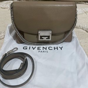 New GIVENCHY Goatskin Small GV3 Shoulder Bag Beige